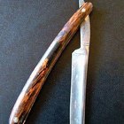 How Does a Razor Work?