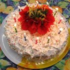 How to Make a Homemade Birthday Cake
