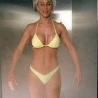 What to Wear When Spray Tanning