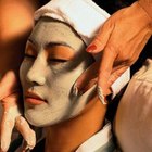 How to Make a Firming Face Masque out of All Natural Ingredients