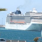 How to Word a Cruise Wedding Invitation