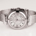 How to Adjust a Self-Adjusting Watch Band