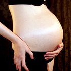 How to Stop Stretch Marks From Getting Worse