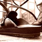How to Stop Clog Shoes From Squeaking