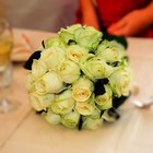 How to Make Fresh Flower Wedding Bouquets
