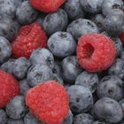 What Are the Health Benefits of Raspberries and Blueberries?