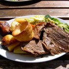 Receta de cocción lenta para carne asada de bola de lomo