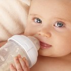 Cómo elegir entre los diferentes tipos de leches de fórmula para bebés