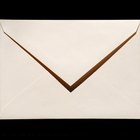 Como escrever um endereço de correspondência em um envelope