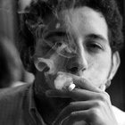 Cómo quitar el olor a cigarrillo de un departamento