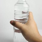 Agua destilada vs. agua mineral