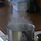 Cómo usar vapor para remover puntos negros