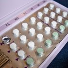 Sinais e sintomas ao parar de usar anticoncepcionais hormonais