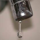 Cómo medir la presión de agua de una casa
