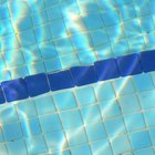 Cómo remover el calcio que se forma en los azulejos de la piscina