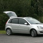 Como reinicializar o sistema de corte de combustível da Ford