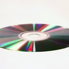 Como remover etiquetas adesivas de CDs com segurança 