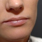 ¿Cómo protege los labios el humectante labial?