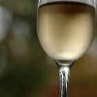 Cómo identificar el diseño de las copas de cristal de Baccarat