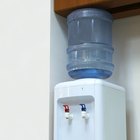 Instrucciones de limpieza para un dispensador de agua Oasis