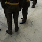 How to address a retired colonel