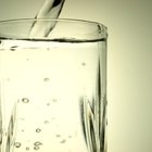 Cómo hacer un filtro de agua usando arena y rocas