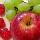 Como remover caroços e sementes de frutas