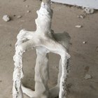 How to Treat Chemical Burns From Concrete
