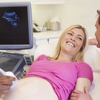 Pregnant woman having a sonogram