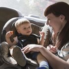 Cómo proteger el asiento para carro de tu bebé mientras aprende a usar la bacinica