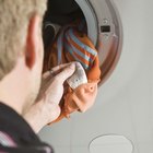 Cómo arreglar una lavadora Whirlpool que tiene olor a quemado