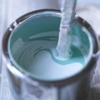 Como remover tinta a óleo de plástico 