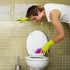 Soluções caseiras para remover manchas de ferrugem em um banheiro