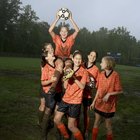 Cinco razones por las que los niños deben jugar al fútbol
