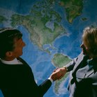 Por que os países comercializam uns com os outros?