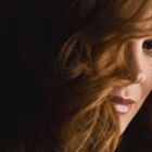 ¿Puede la tintura dañar el cabello si se aplica sobre coloración en Henna?