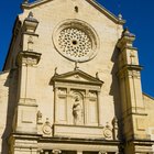 ¿Qué colores funcionan mejor en el interior de una iglesia?