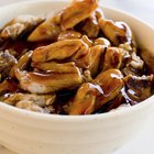 Potatoes with mushrooms in sour cream