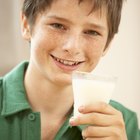 ¿La leche ayuda a crecer a los adolescentes?