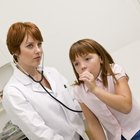 ¿Qué deberían beber los niños si están enfermos con tos? 