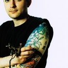 Como clarear uma tatuagem