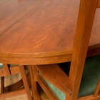 Cómo construir la superficie circular de una mesa de madera