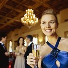Qué debería usar una mujer para una gala formal