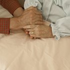 How to Send Condolences to a Friend for an Aunt's Death