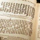 La diferencia entre biblias parafraseadas y traducidas