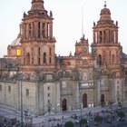 ¿Cuál es la historia arquitectónica de la Catedral Metropolitana de la Ciudad de México?