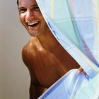 Diferencias entre forros para cortinas de baño de nylon y de poliéster