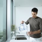 Quais tipos de filtro removem os metais pesados da água?