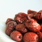Bowl of dried dates