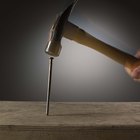 Quais são os tipo de ferramentas e materiais usados em artesanato e marcenaria?